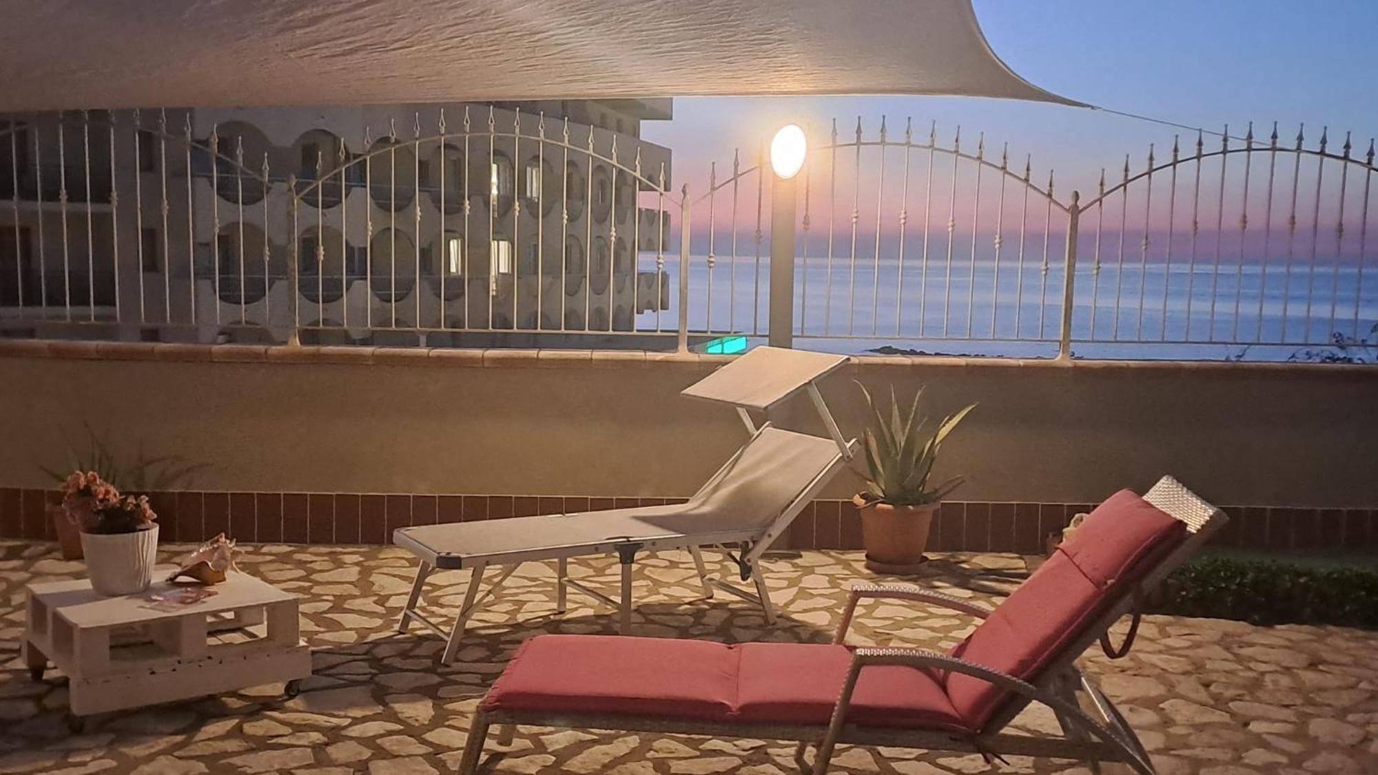 Tramonto Sul Mare Bed & Breakfast Termoli Luaran gambar